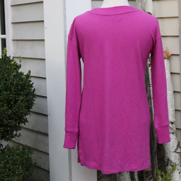 NEW LOFT Magenta Pink Brushed Poly Blend V-Neck Long Oversized Sweater Sz XS - Picture 4 of 7